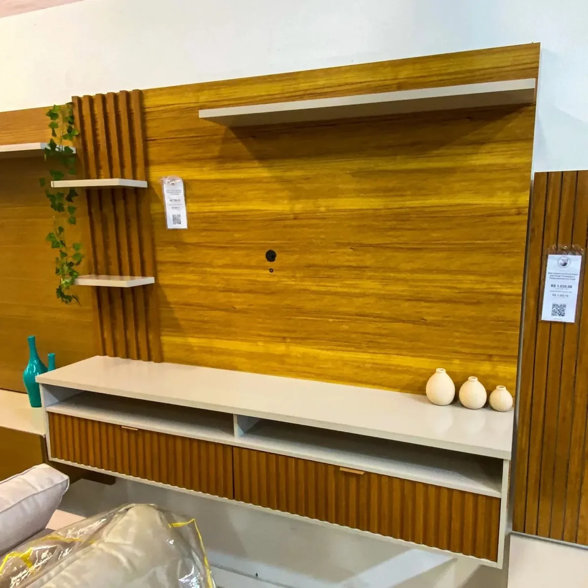 Painel Versalhes TV até 65, 1 Porta – Viero — miniatura 2